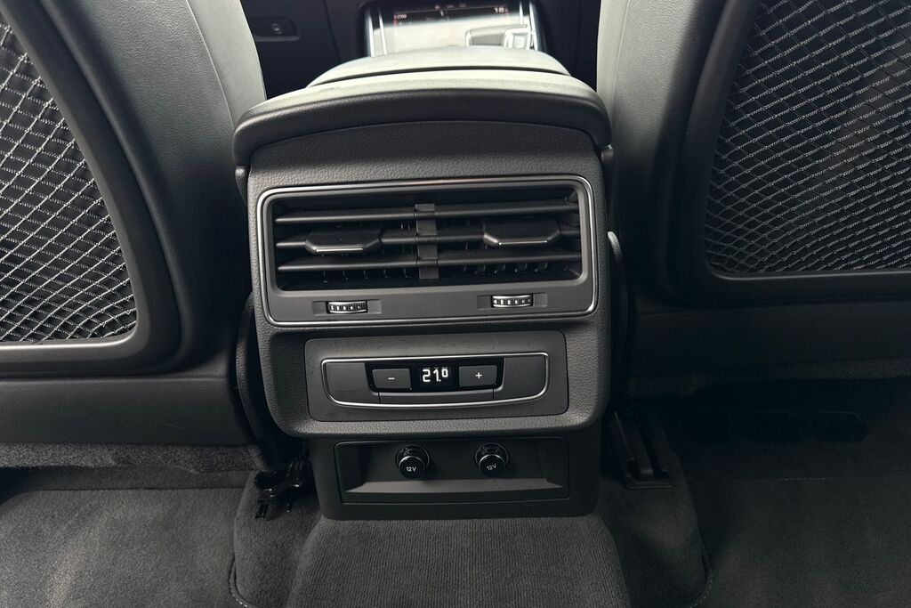 Audi Q7 55 Tfsi Quattro S Line Tiptronic 2024 Grey #33