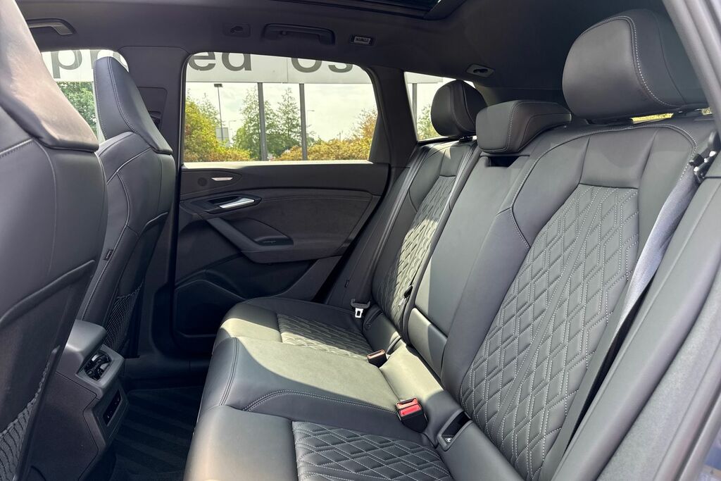 Audi SQ6 E-Tron Suv Grey #13
