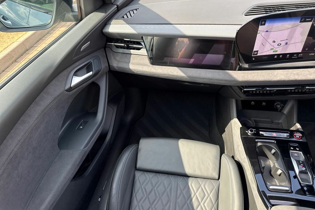 Audi SQ6 E-Tron Suv Grey #14