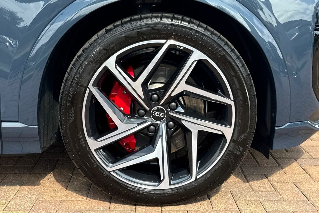Audi SQ6 E-Tron Suv Grey #21