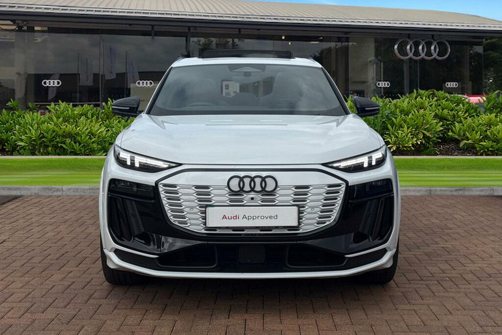 Audi SQ6 E-Tron Ssuv Edition 1 360,00 Kw White #5