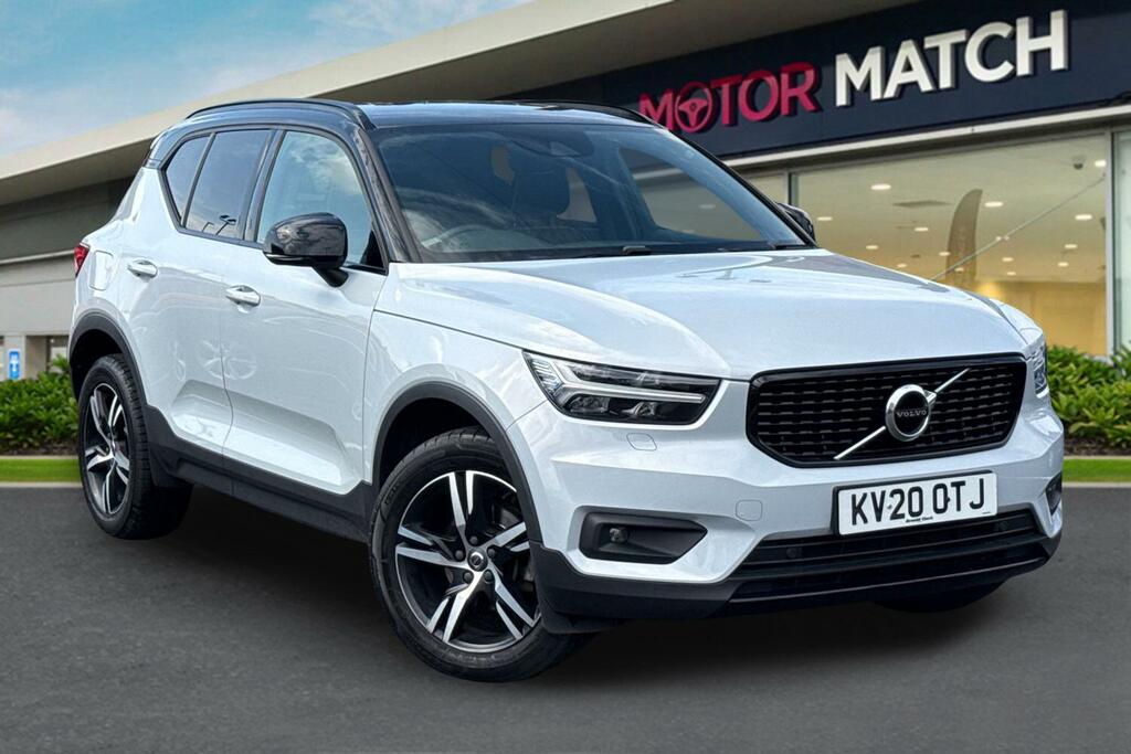 Volvo XC40 2.0 D3 R Design Silver