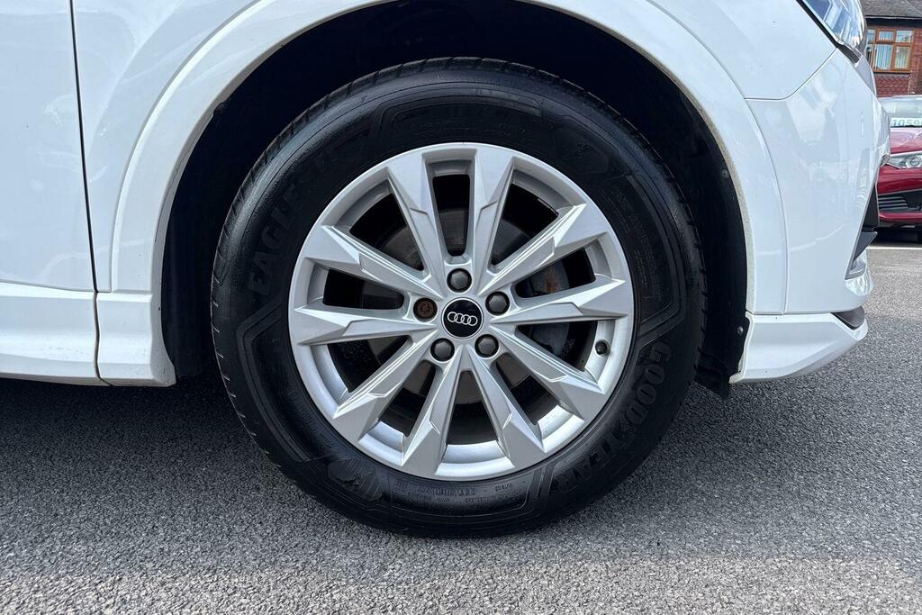 Audi Q3 35 Tfsi Sport BJ21EMK White #6