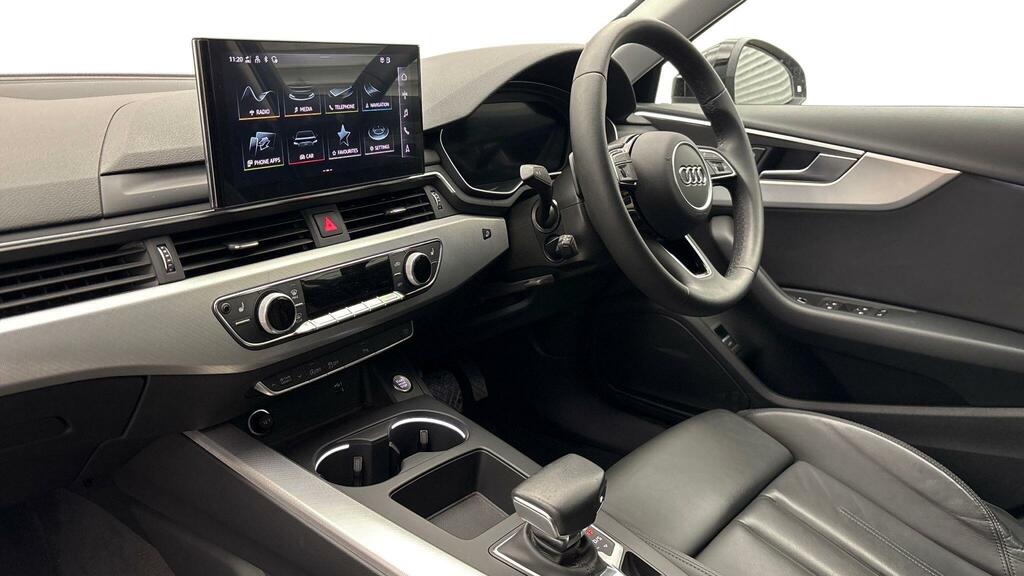Audi A4 Sport Edition 35 Tfsi 150 Ps S Tronic LM23FVX Black #4