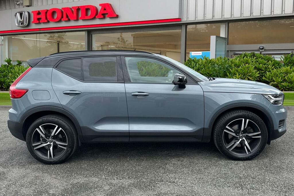 Volvo XC40 2.0 B4p R Design 7 Speed BL71DXV Grey #5