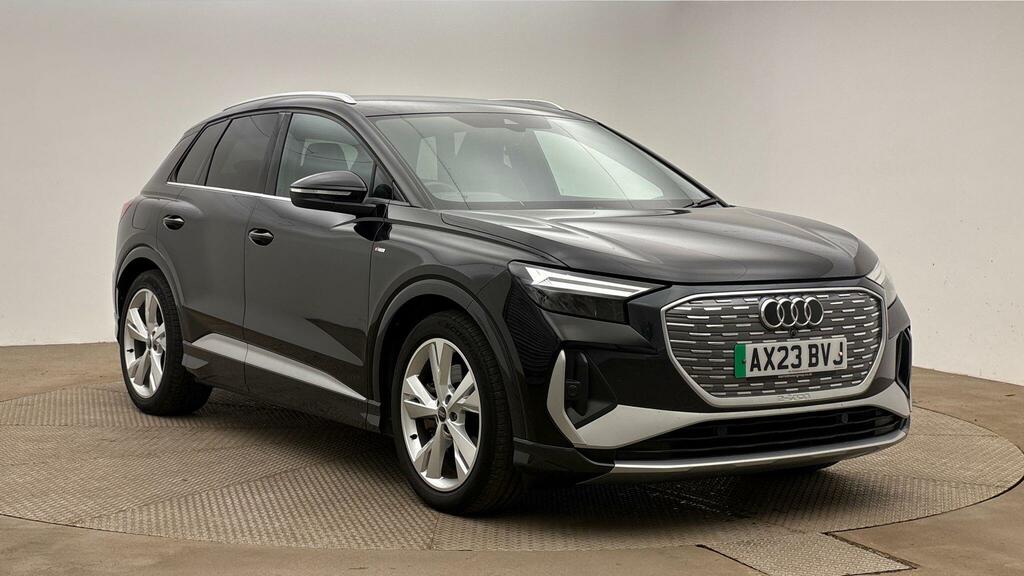 Audi Q4 E Tron S Line 40 150,00 Kw Black