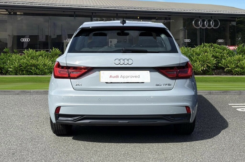 Audi A1 Sport 30 Tfsi 116 Ps S Tronic PN26GNP Grey #4