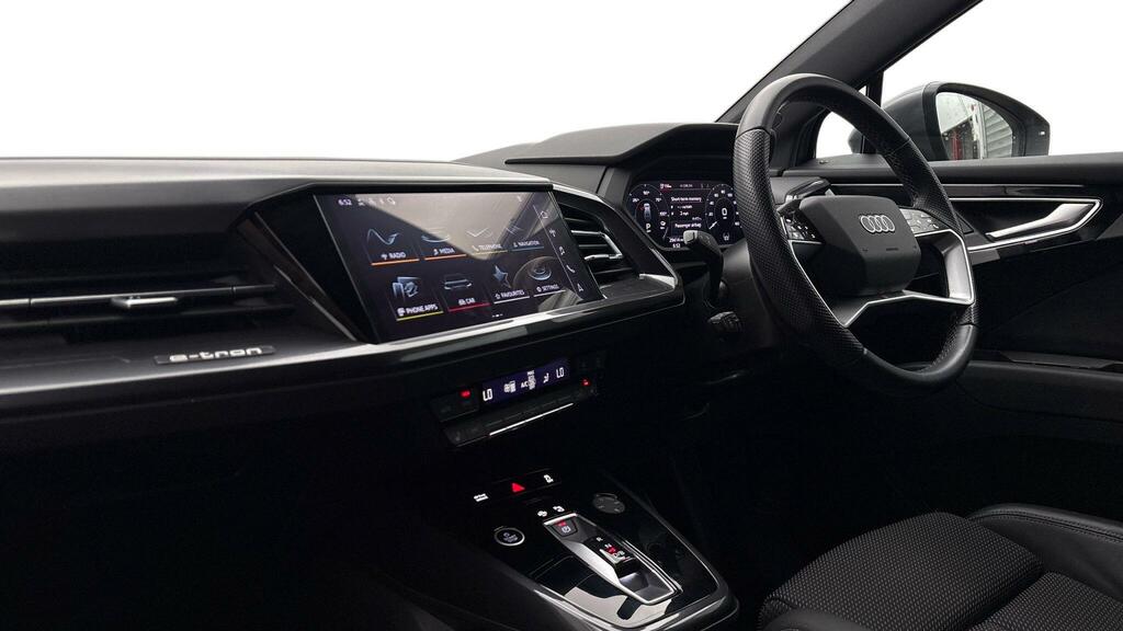 Audi Q4 E Tron S Line 40 150,00 Kw Grey #4