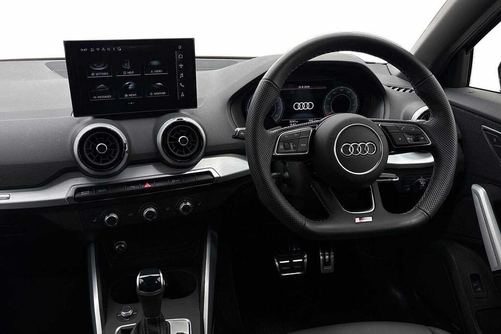 Audi Q2 Black Edition 35 Tfsi 150 Ps S Tronic KR75ZRL Blue #2