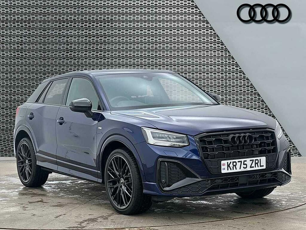 Audi Q2 Black Edition 35 Tfsi 150 Ps S Tronic Blue