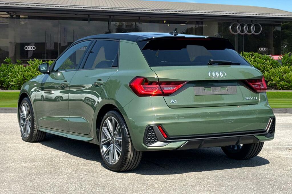 Audi A1 S Line 35 Tfsi 150 Ps S Tronic PN26GNJ Green #2