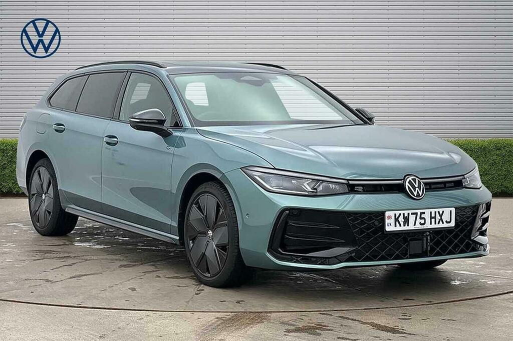 Volkswagen Passat 1.5 Tsi Ehybrid 272 Black Edition Dsg Green