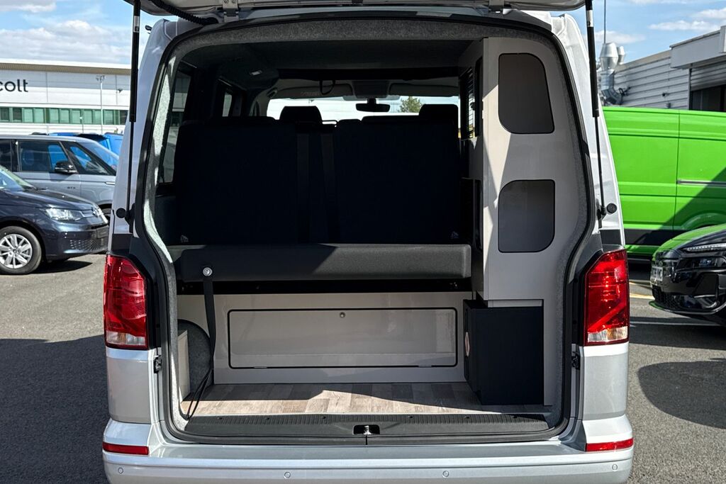 Volkswagen Transporter 2.0 Tdi 150 Caledonian 4 Berth Camper Dsg Silver #6