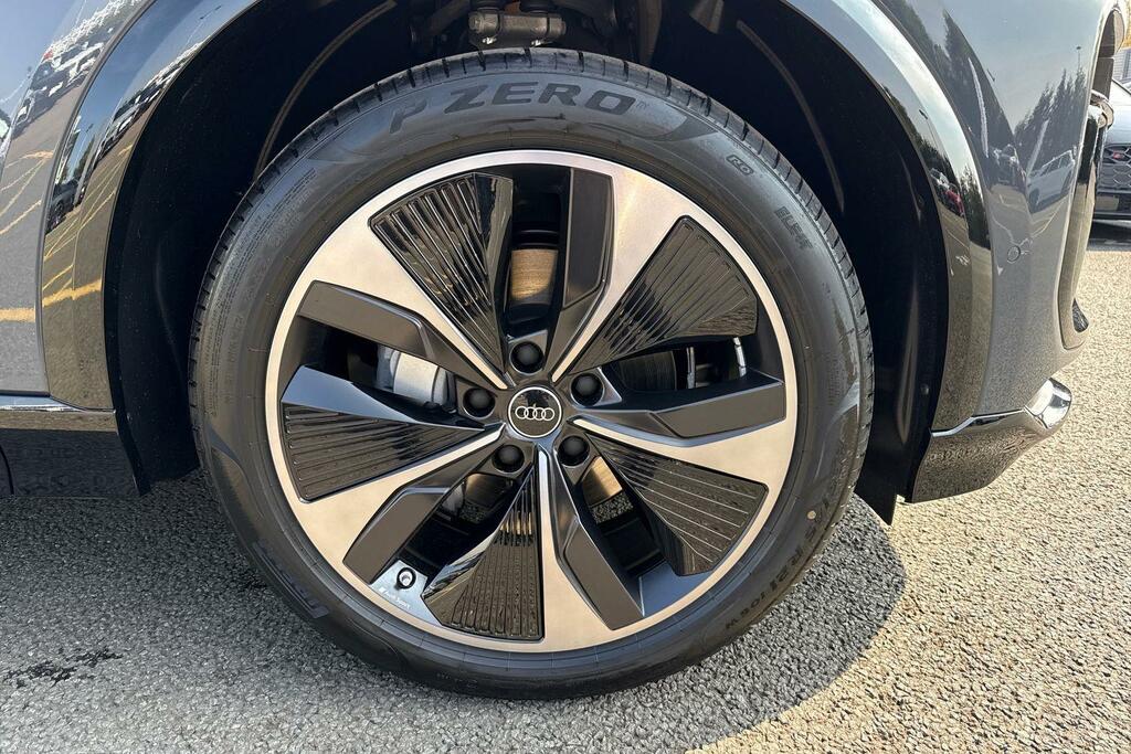 Audi Q6 E-Tron Suv Black Edition 185,00 Kw Grey #6