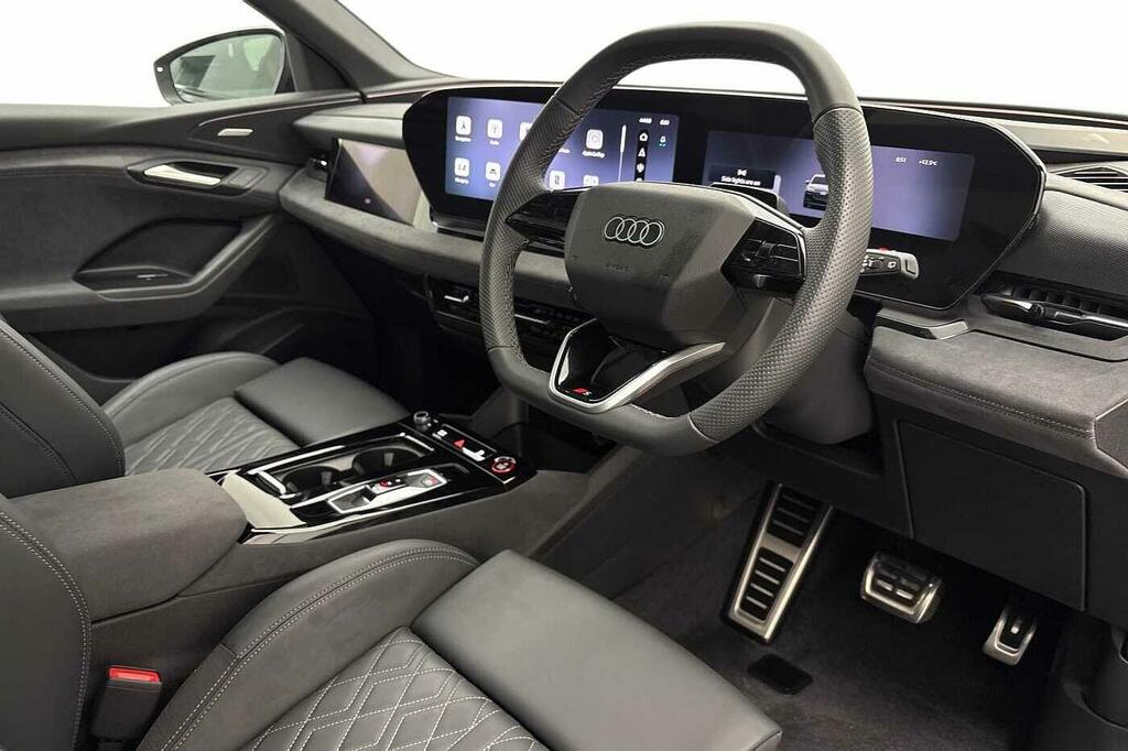 Audi SQ6 E-Tron Ssuv S Edition 1 360,00 Kw Grey #6