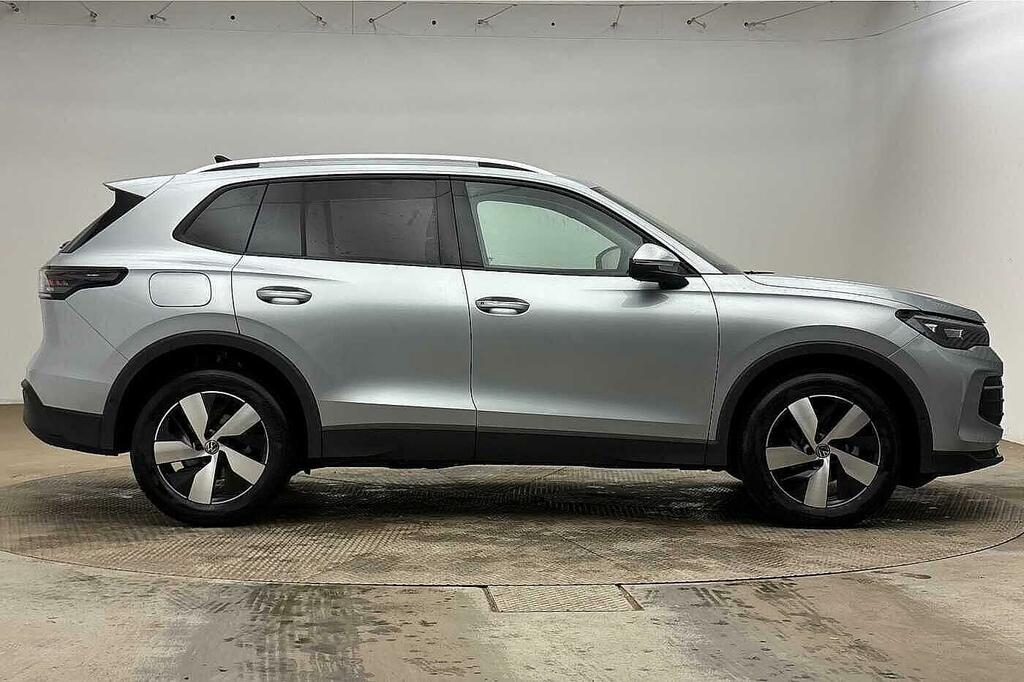 Volkswagen Tiguan 1.5 Etsi 150 Match Dsg Silver #4