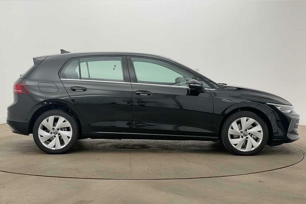 Volkswagen Golf 1.5 Tsi 204 Style Ehybrid Dsg Tilting And Sli Black #4