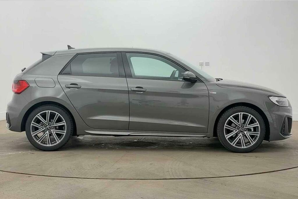 Audi A1 S Line 35 Tfsi 150 Ps S Tronic Grey #4