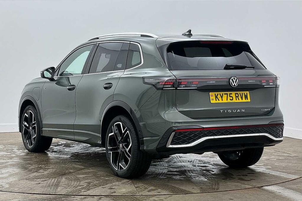 Volkswagen Tiguan 1.5 Tsi 272 Ehybrid R-line Dsg Green #3