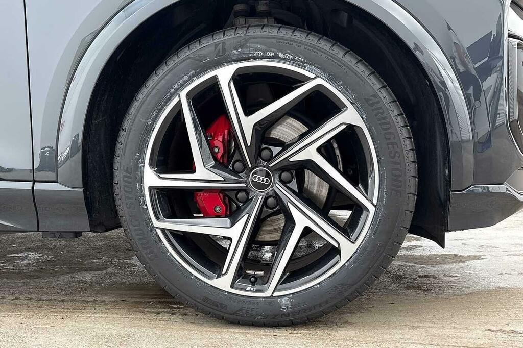 Audi Q6 E-Tron Suv Edition 1 Performance 225,00 Kw Grey #5