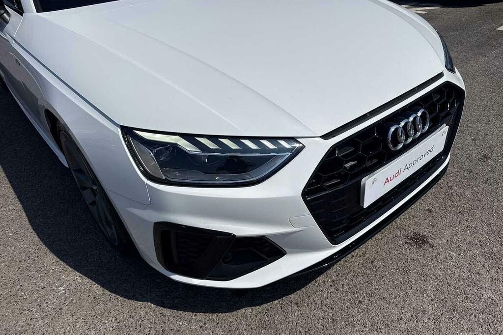 Audi A4 35 Tdi Technik Black #16