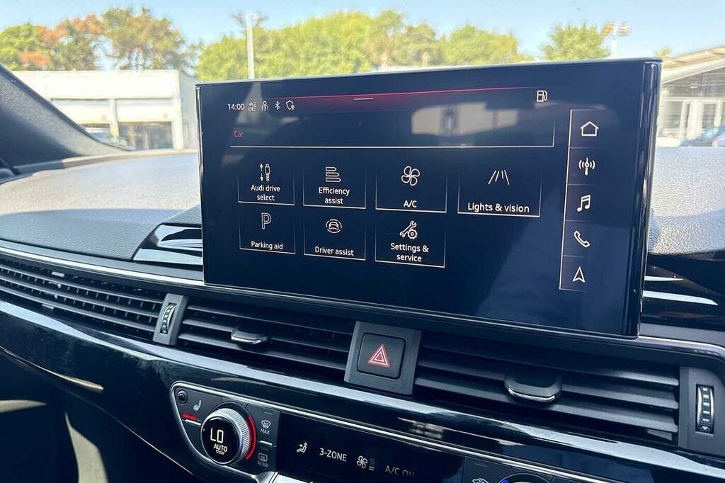 Audi A4 35 Tdi Technik Black #40