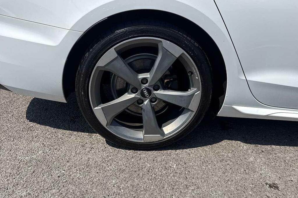 Audi A4 35 Tdi Black Edition S Tronic White #5