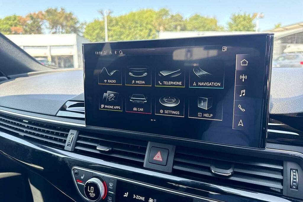 Audi A4 35 Tdi Technik Black #31