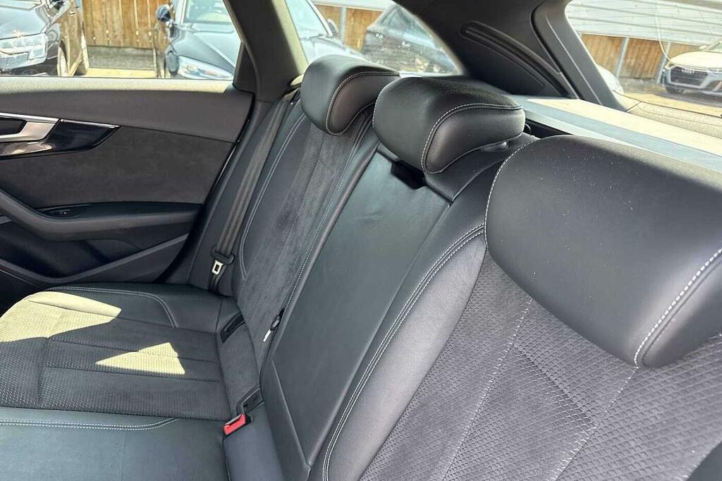 Audi A4 35 Tdi Technik Black #13