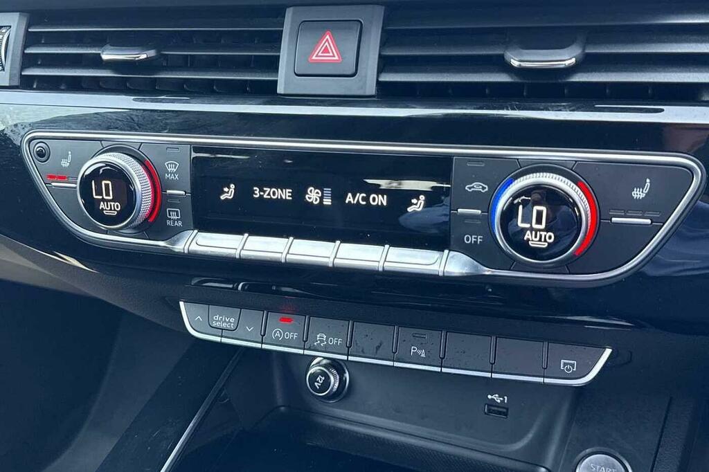 Audi A4 35 Tdi Technik Black #18