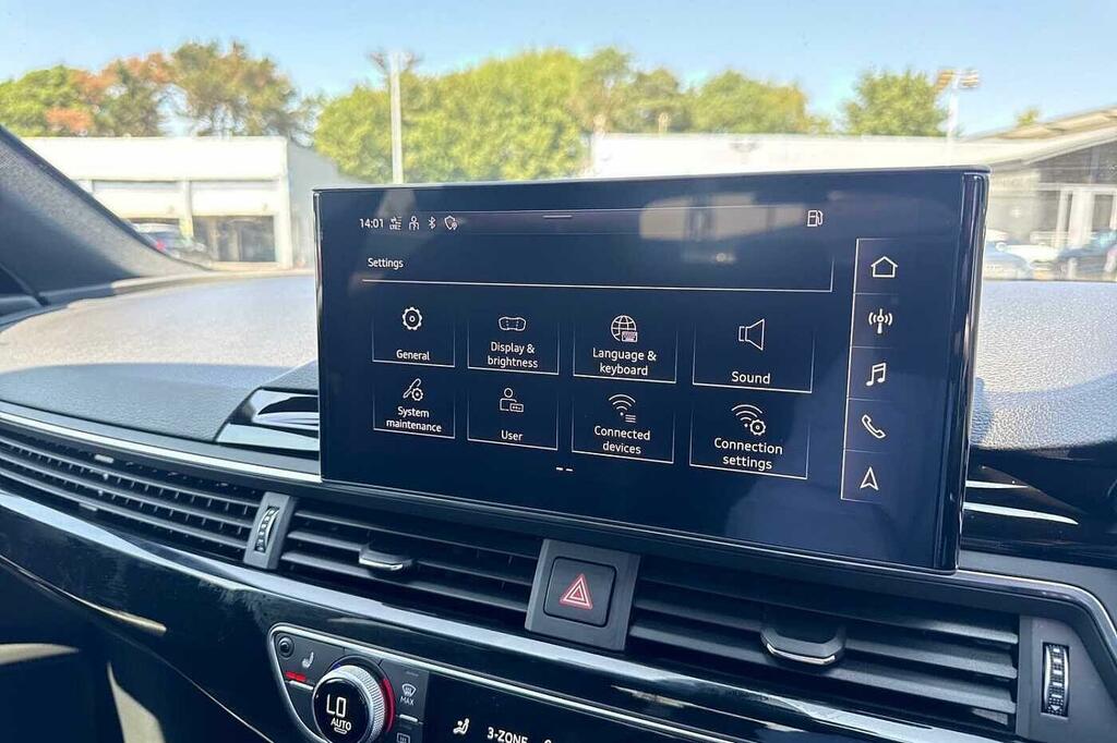 Audi A4 35 Tdi Technik Black #45