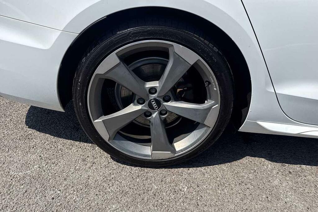 Audi A4 35 Tdi Technik Black #23