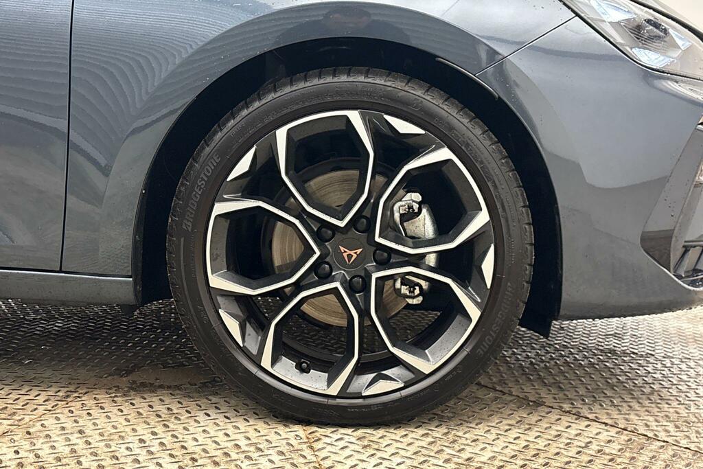 Cupra Leon 1.5 Etsi 150 V2 Dsg Grey #5
