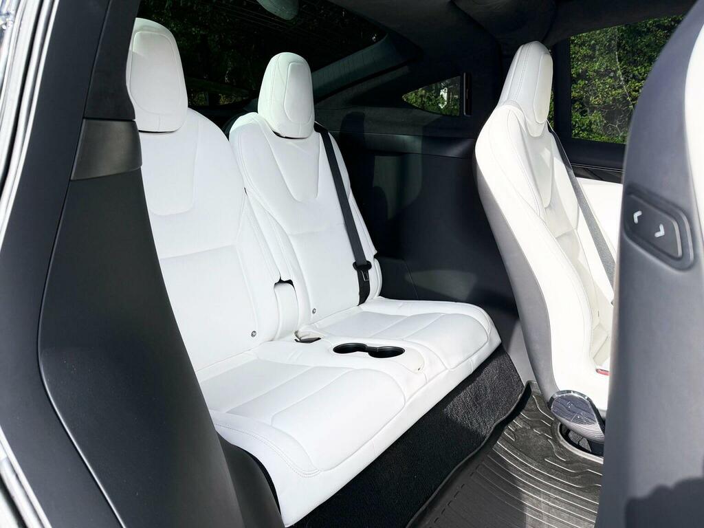 Tesla Model X Long Range Awd 7 White #16