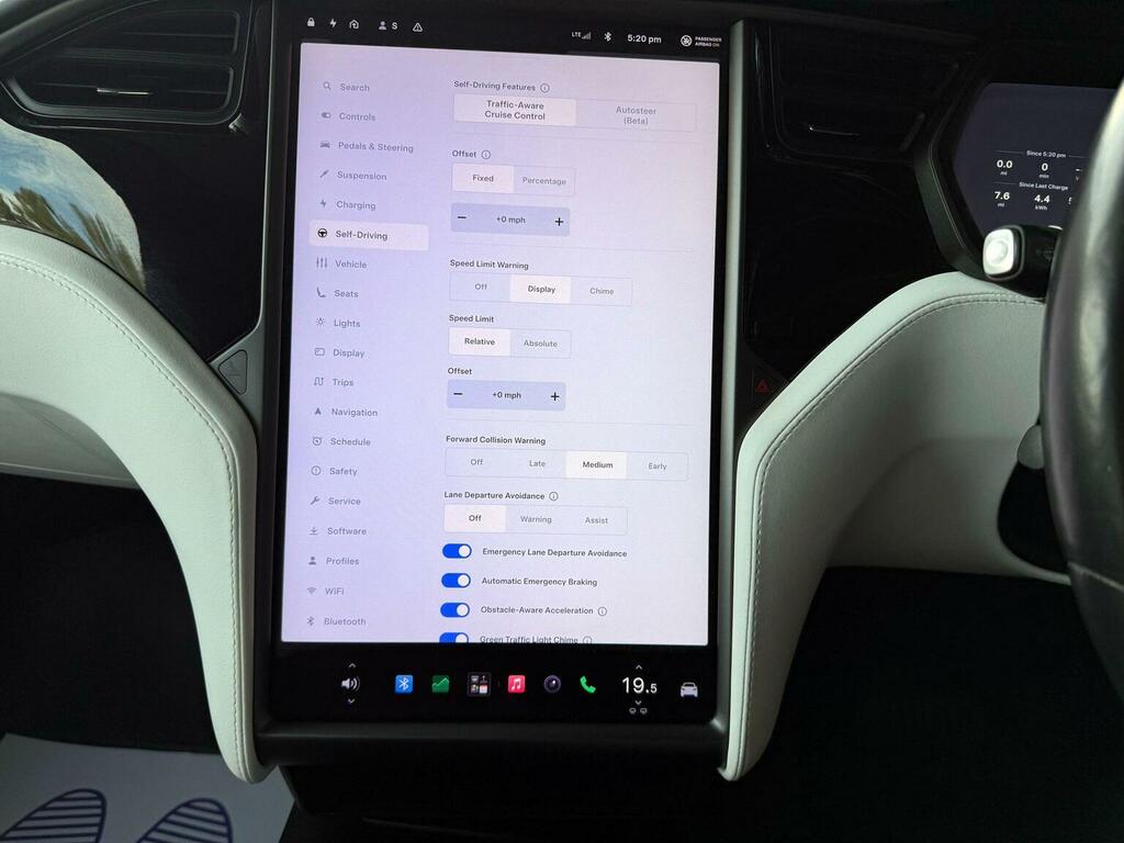 Tesla Model X Long Range Awd 7 White #28