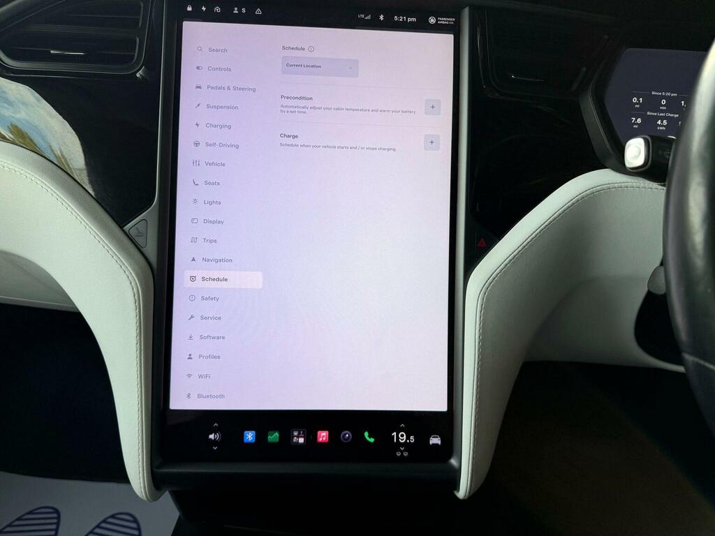 Tesla Model X Long Range Awd 7 White #37