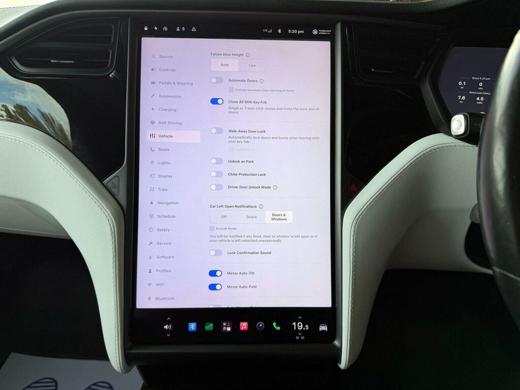 Tesla Model X Long Range Awd 7 White #29