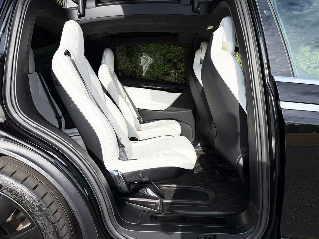 Tesla Model X Long Range Awd 7 White #17