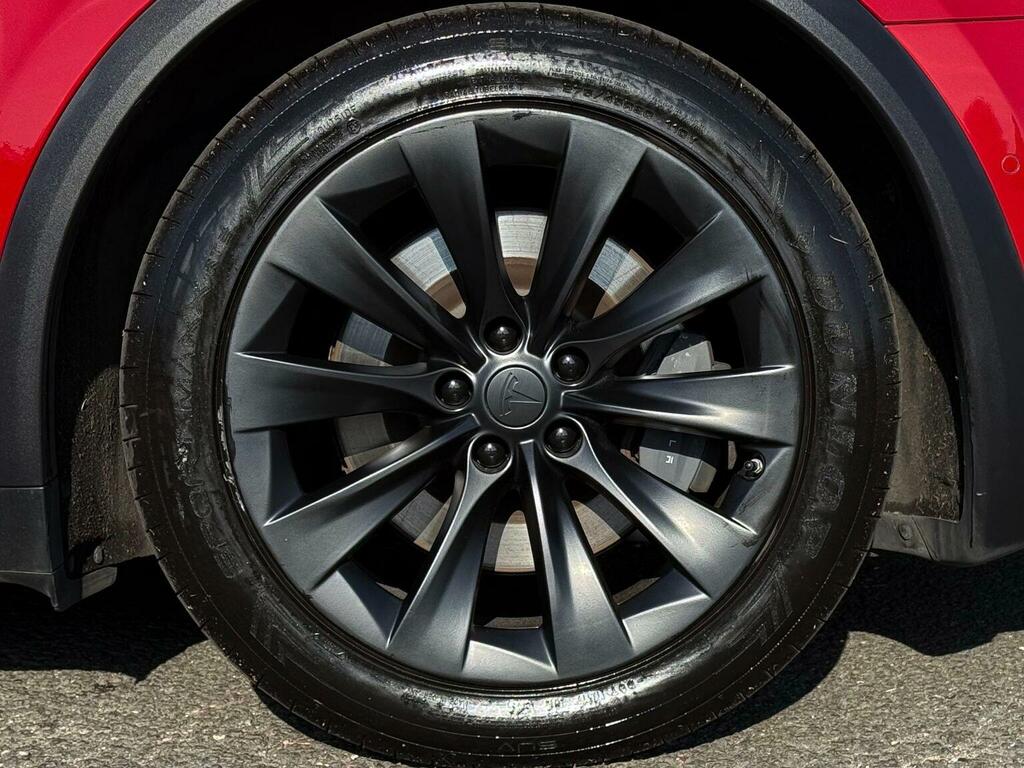 Tesla Model X 75D Silver #53