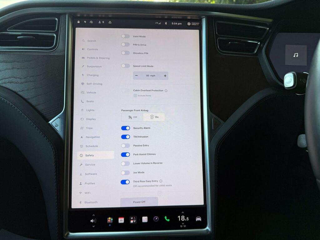 Tesla Model X 75D Silver #39