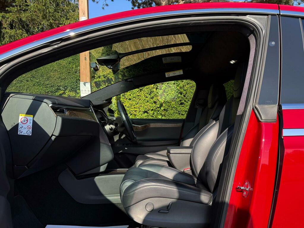 Tesla Model X 75D Silver #14