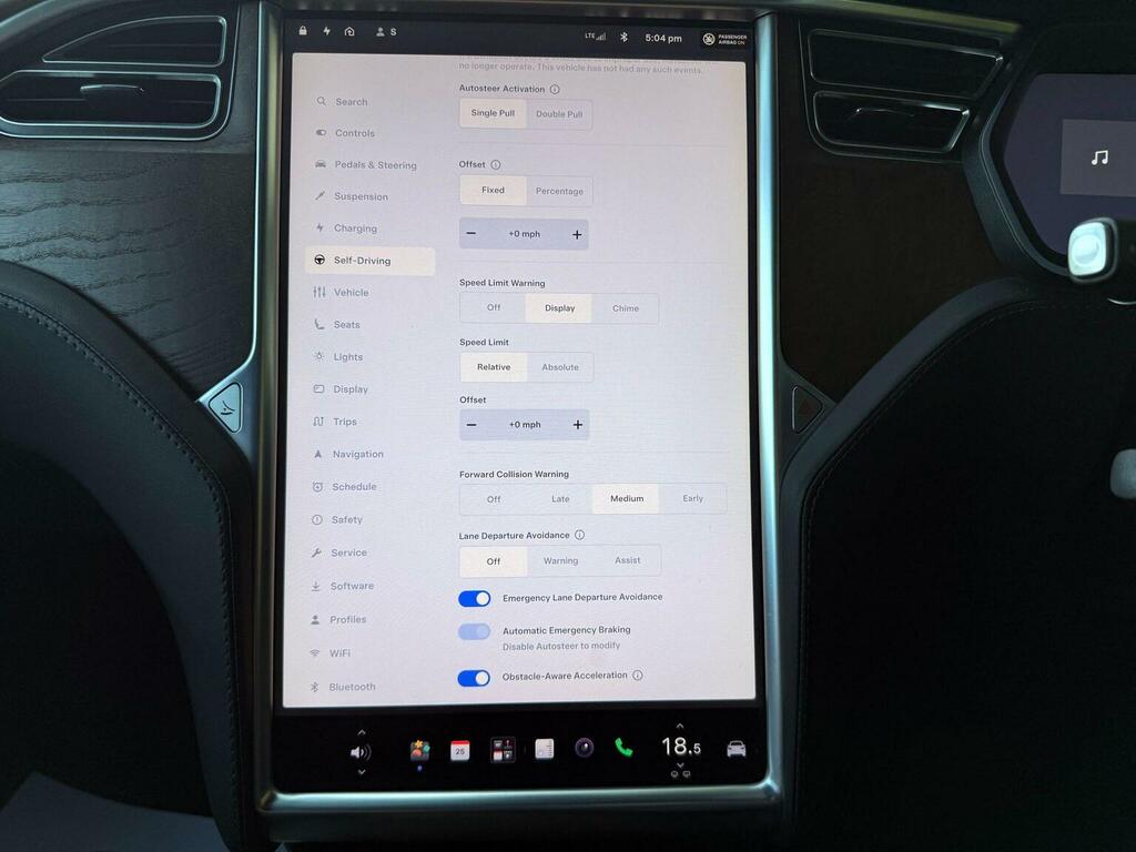 Tesla Model X 75D Silver #29