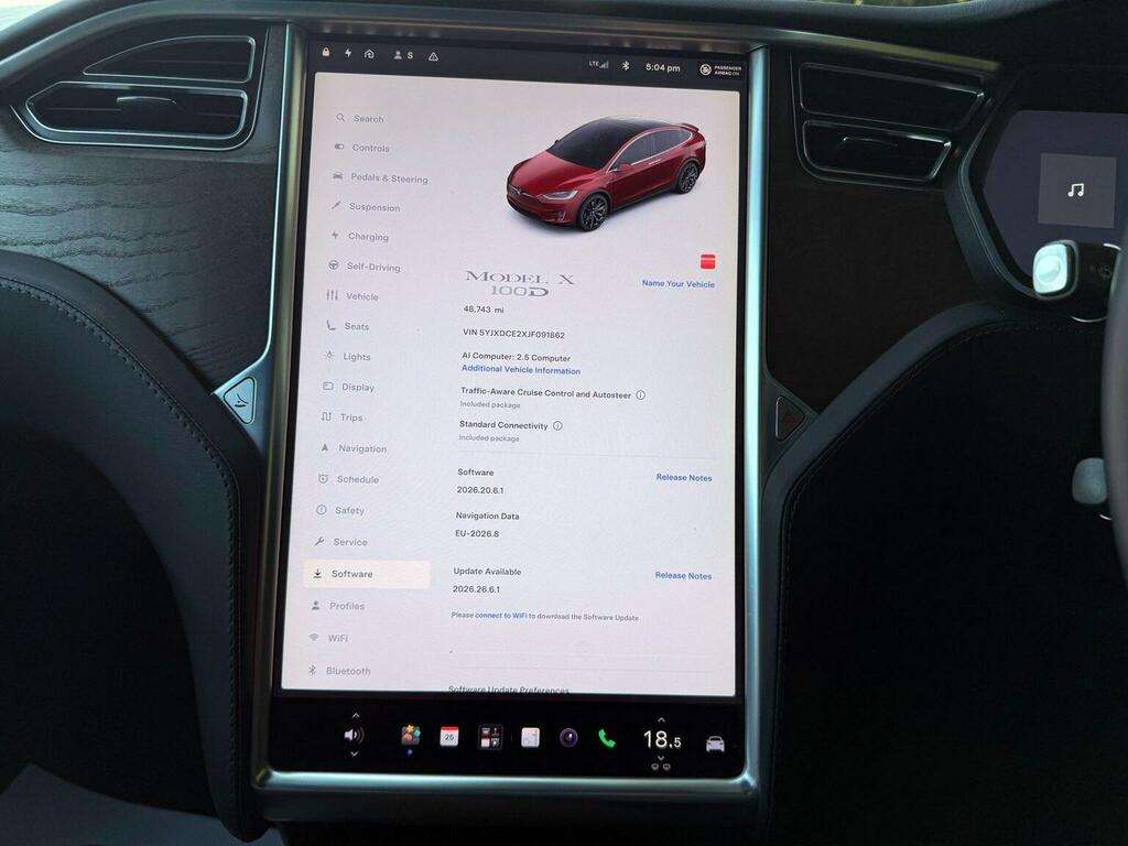 Tesla Model X 75D Silver #41