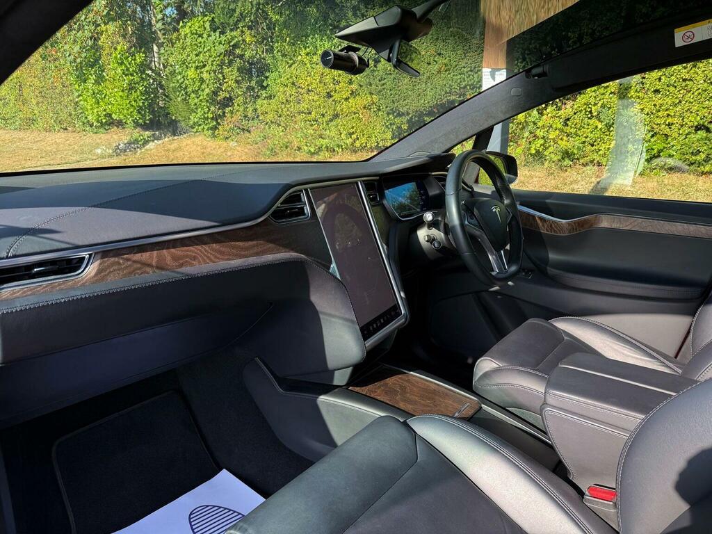 Tesla Model X 75D Silver #13