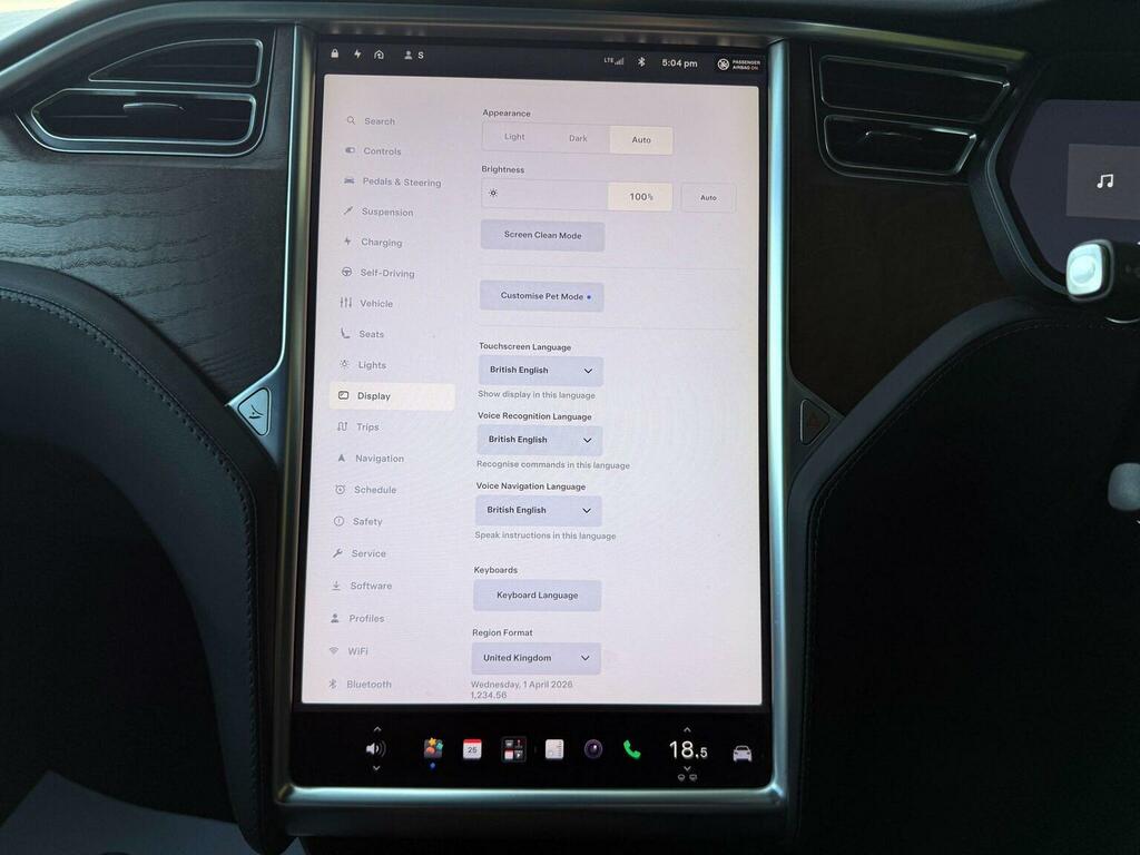 Tesla Model X 75D Silver #33