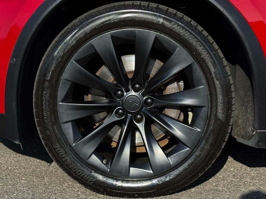 Tesla Model X 75D Silver #54