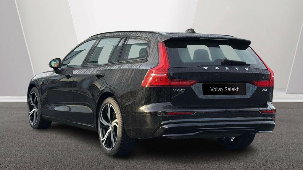 Volvo V60 2.0 B4p Plus Dark 7 Speed Black #2