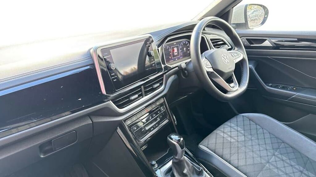 Volkswagen T-Roc 1.5 Tsi R-line Dsg Grey #2