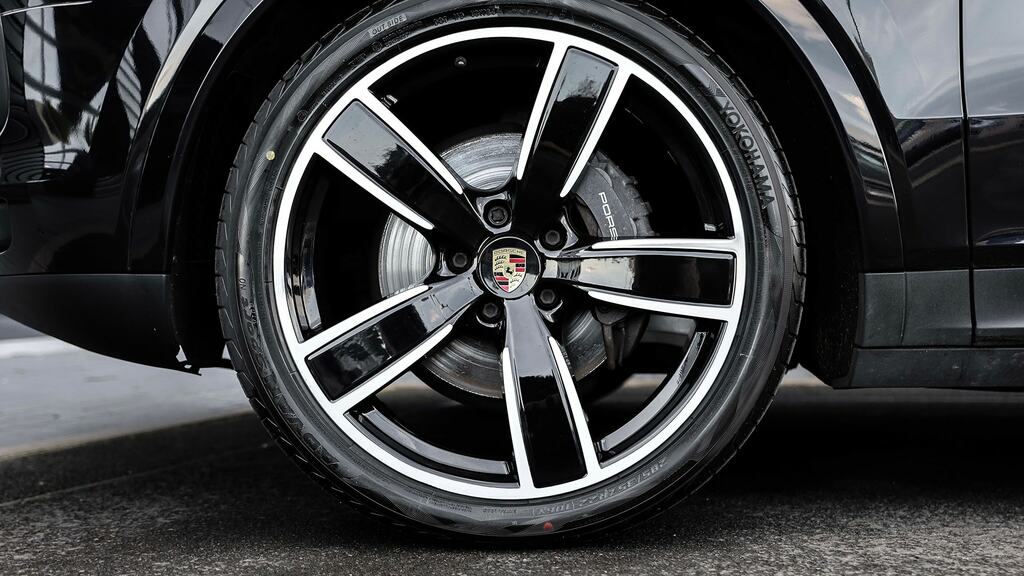 Porsche Cayenne E-hybrid Tiptronic S SA69GOJ Black #4