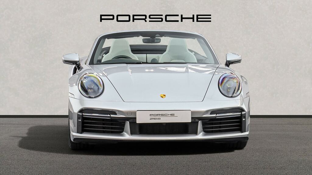 Porsche 911 2dr Pdk Silver